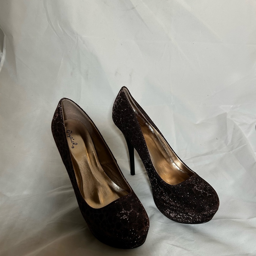 Qupid Brown Glitter Heels
